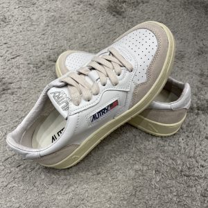 Autry Sneaker Schuhe weiß