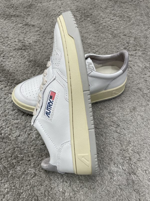 Autry Sneaker Schuhe grau/weiß