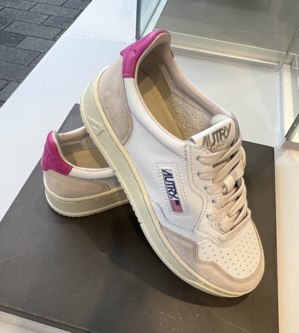 Autry Schuhe Sneaker weiß/pink
