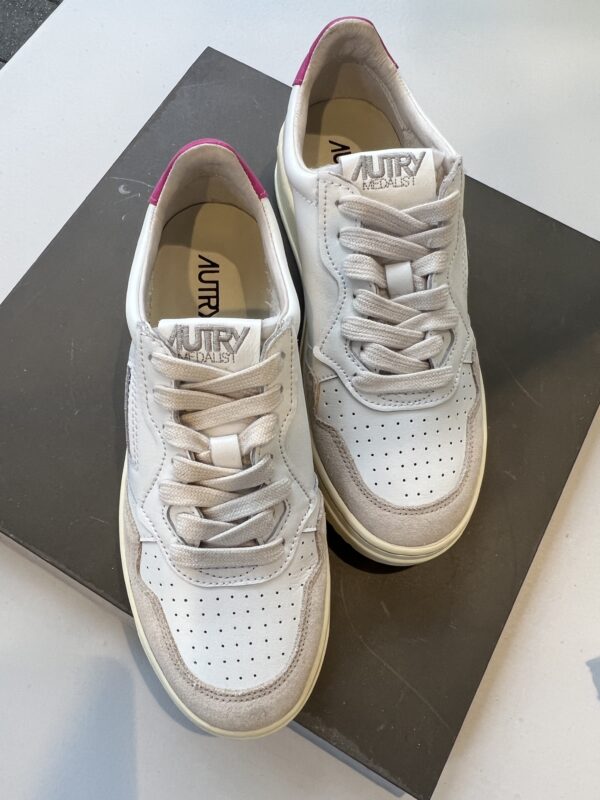 Autry Schuhe Sneaker weiß/pink