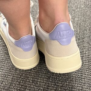 Autry Sneaker weiß/lavendel