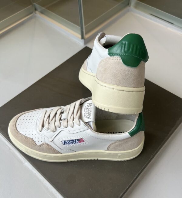 Autry Sneaker Schuhe weiß/grün Glattleder/Wildleder