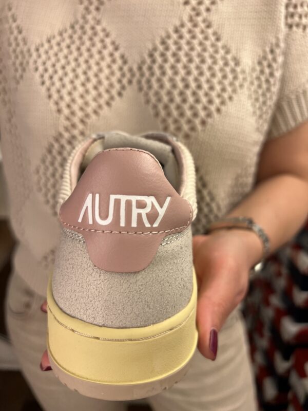 Autry Sneaker weiß/rose/beige/taupe Cord
