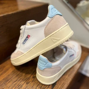Autry Sneaker Schuhe weiß/hellblau
