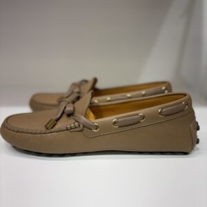Tod's Loafer Gommino mit Schleife seitlich