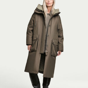 G-Lab Winterparka Luna an Model